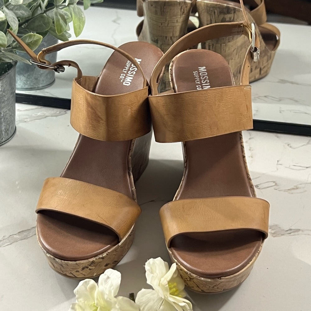 Mission Supply Co Tan Wedge size 7.5